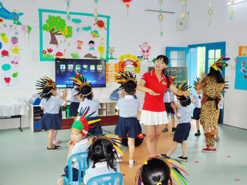 幼兒園室內室外環境監測系統解決方案