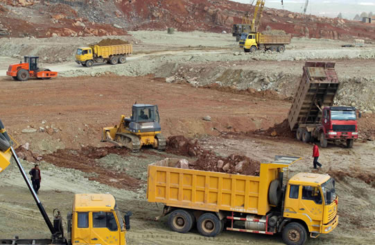 云南昆明市主抓建筑工工地揚塵超標要立即停工-[環境監測]