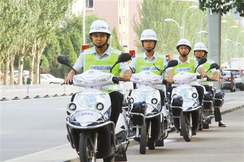 拆遷工地揚塵污染嚴重,城管部門必須嚴厲執法查處 拆遷工地揚塵污染嚴重,城管部門必須嚴厲執法查處