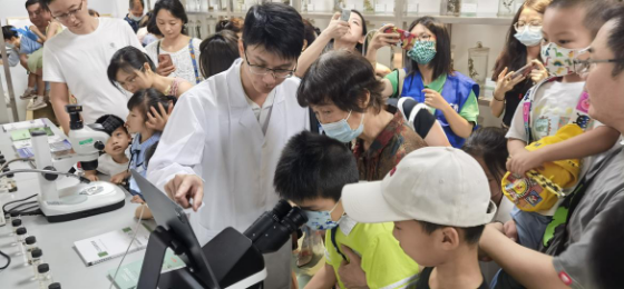 廣東省廣州生態(tài)環(huán)境監(jiān)測(cè)中心站 廣州市環(huán)境保護(hù)宣傳教育中心共同舉辦“建設(shè)人與自然和諧共生的現(xiàn)代化”環(huán)境日科普宣教活動(dòng) 架起公眾環(huán)保“連心橋” 廣東省廣州生態(tài)環(huán)境監(jiān)測(cè)中心站 廣州市環(huán)境保護(hù)宣傳教育中心共同舉辦“建設(shè)人與自然和諧共生的現(xiàn)代化”環(huán)境日科普宣教活動(dòng) 架起公眾環(huán)保“連心橋”